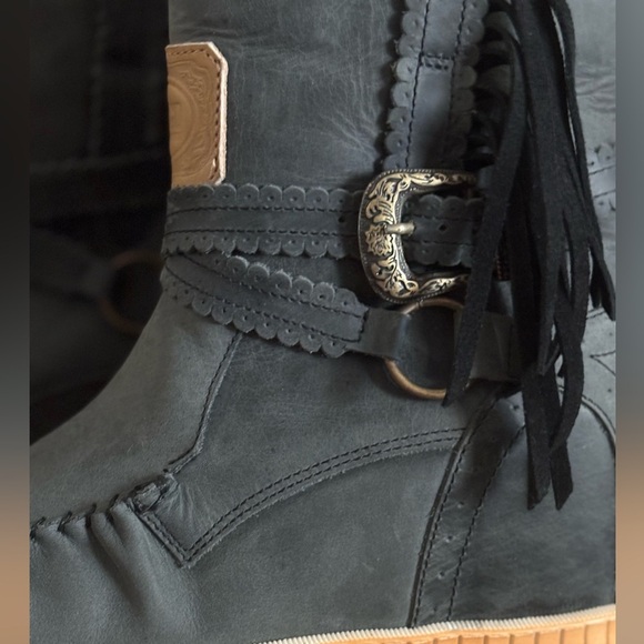 Dingo Women's Montauk Fringe Round Toe Moccasin Western Boot NIB - Picture 6 of 10